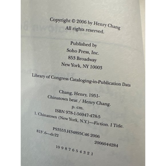 Chinatown Beat by Henry Chang Softcover 2006 signed copy Soho Press 978-1-56747- - Picture 6 of 6